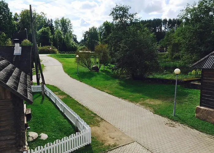 Rosma Mill House Пылва